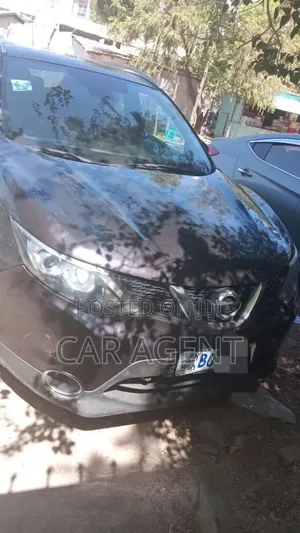 Nissan Qashqai 2017 Brown