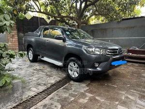 Photo - Toyota Hilux Revo Single Cab Deisel 2.4 RWD 2019 Gray