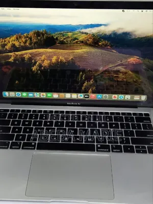 Photo - New Laptop Apple MacBook Air 2019 8GB Intel Core I5 SSD 256GB