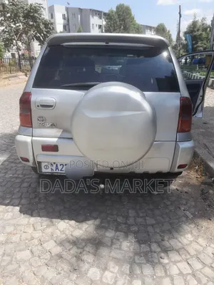 Photo - Toyota RAV4 2001 Silver