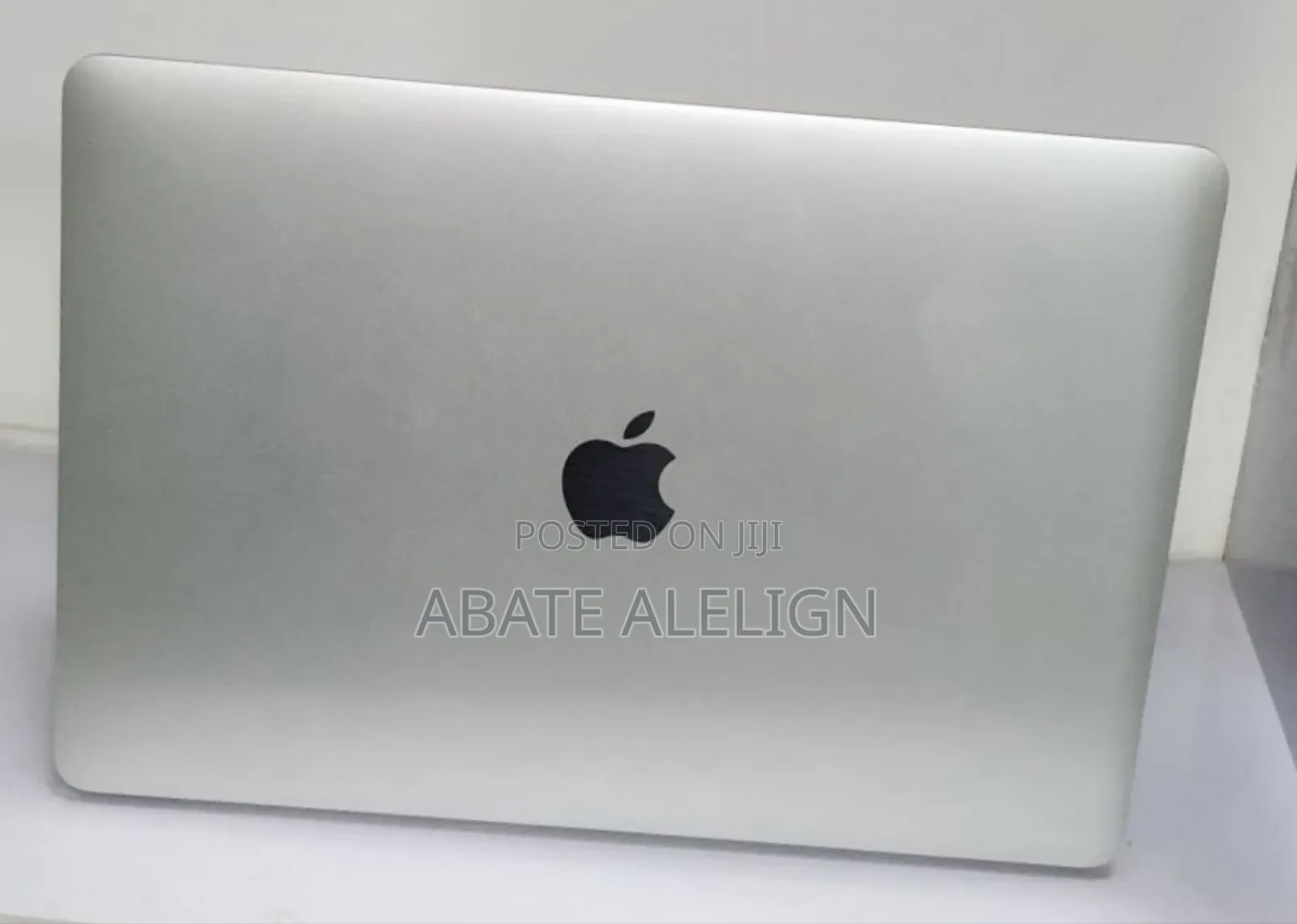 New Laptop Apple MacBook Air 2019 8GB Intel Core I5 SSD 256GB