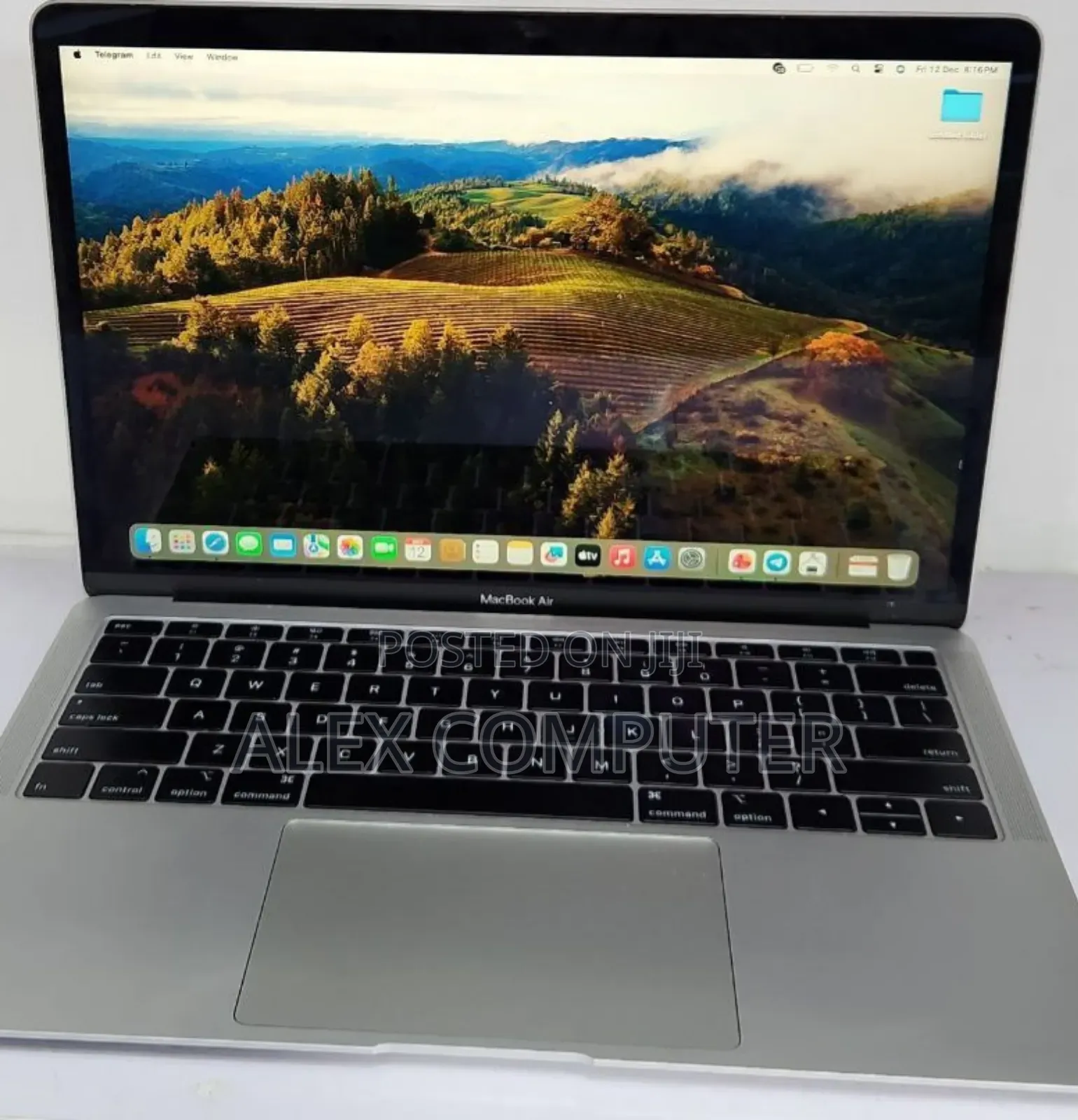 New Laptop Apple MacBook Air 2019 8GB Intel Core I5 SSD 256GB