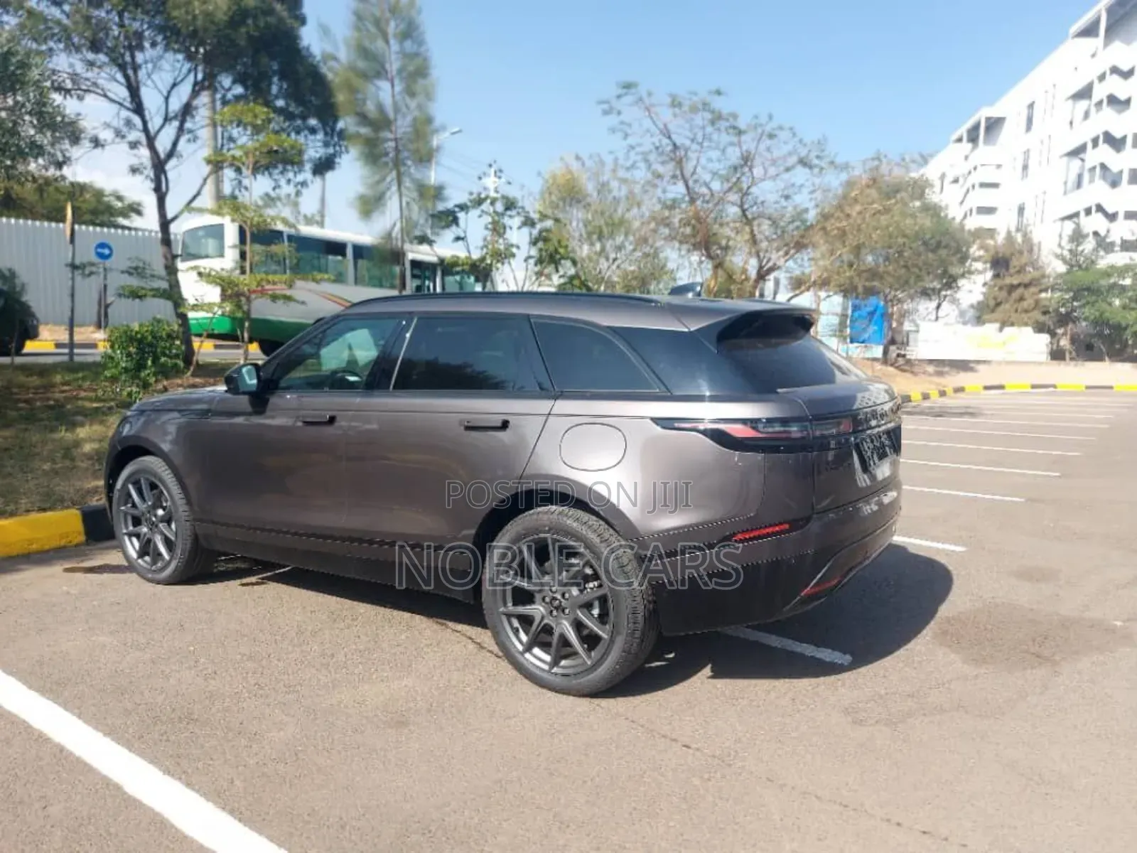 New Land Rover Range Rover Velar P400 Dynamic HSE 2025 Matt Black