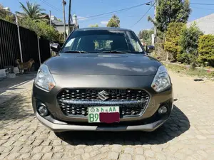 Photo - Suzuki Swift RS 2022 Gray