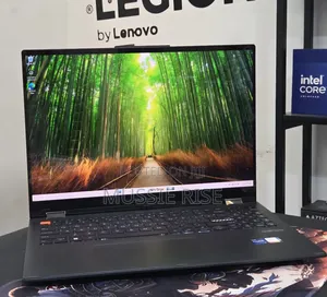 Photo - New Laptop Asus VivoBook 15 X505BA 16GB Intel Core I7 SSD 1T