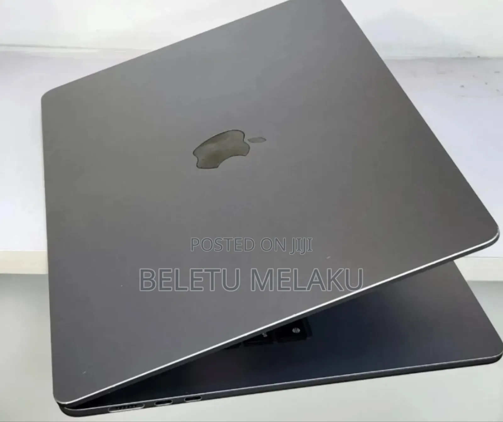New Laptop Apple MacBook Air 2022 M2 8GB Apple M2 SSD 256GB