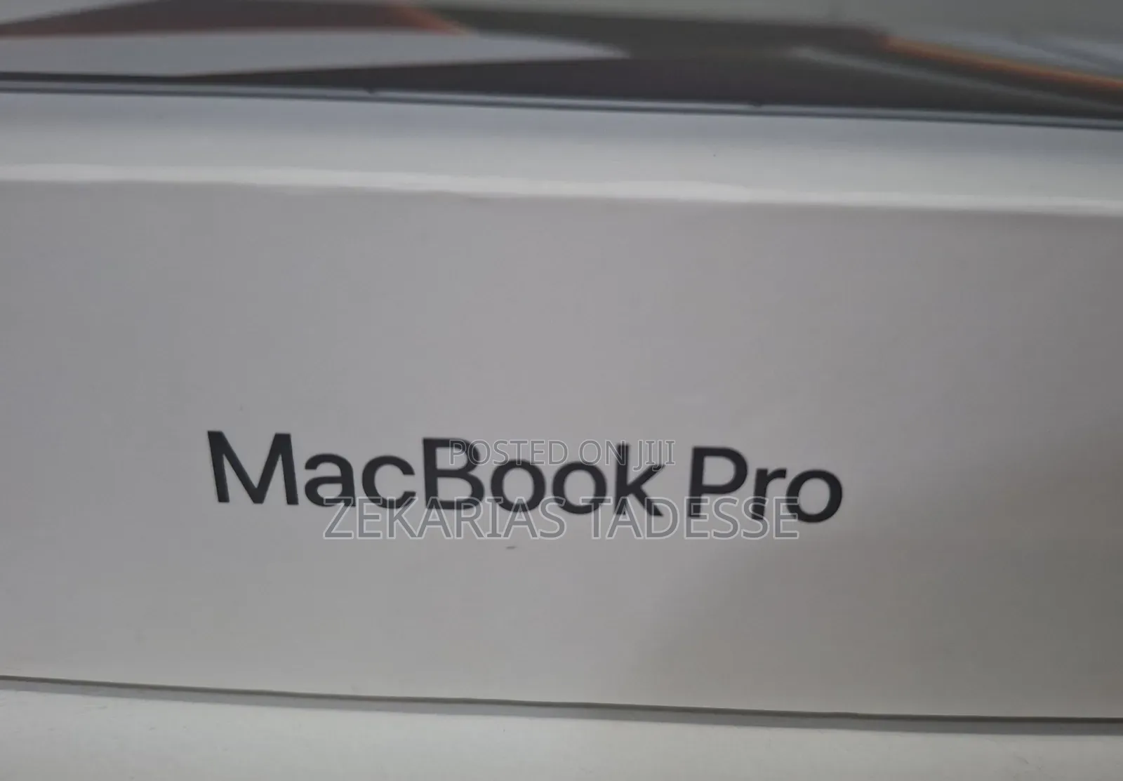New Laptop Apple MacBook Pro M1 32GB Apple M1 Max SSD 1T