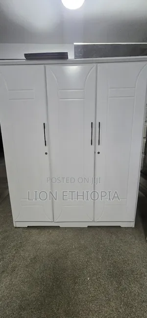 Closet ቁምሳጥን 155*195