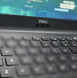 New Laptop Dell Precision 15 3520 16GB Intel Core I9 SSD 512GB