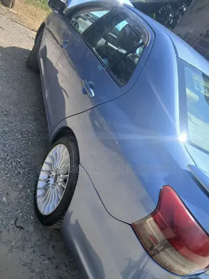 Toyota Yaris 2010 Blue