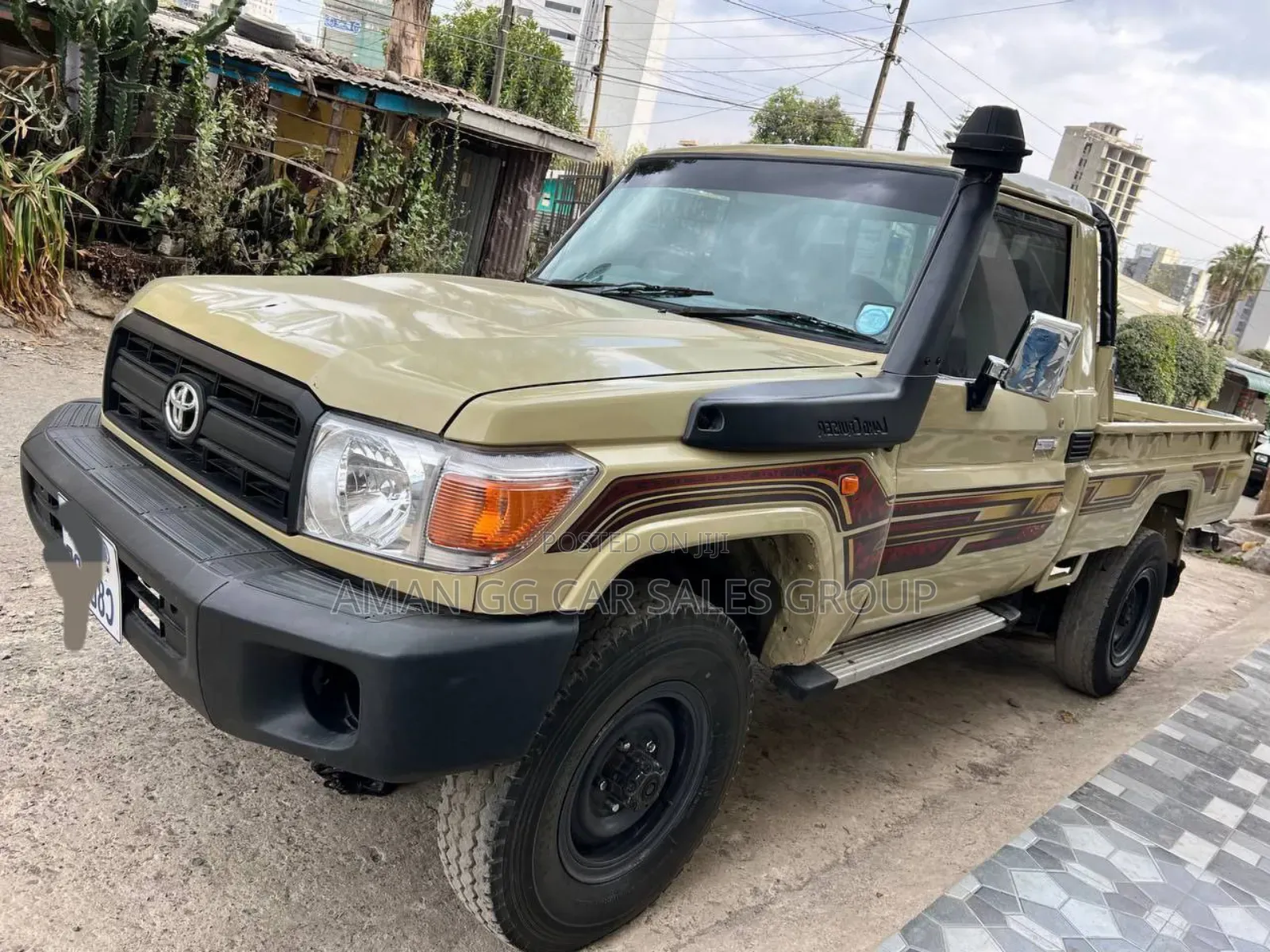 Toyota Land Cruiser 2002 Gold