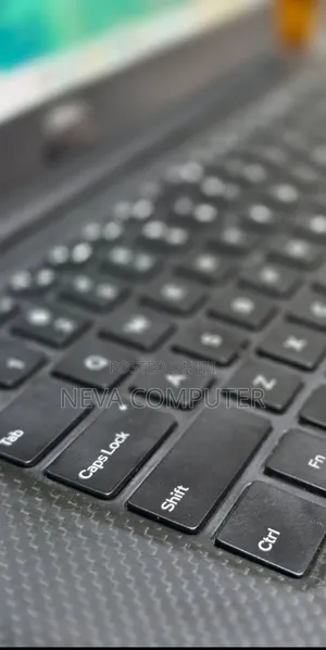 Photo - New Laptop Dell Precision 5540 16GB Intel Core I9 SSD 512GB