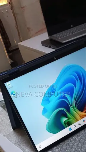 New Laptop HP OmniBook X Flip 16" 16GB Intel Core Ultra 7 SSD 1T