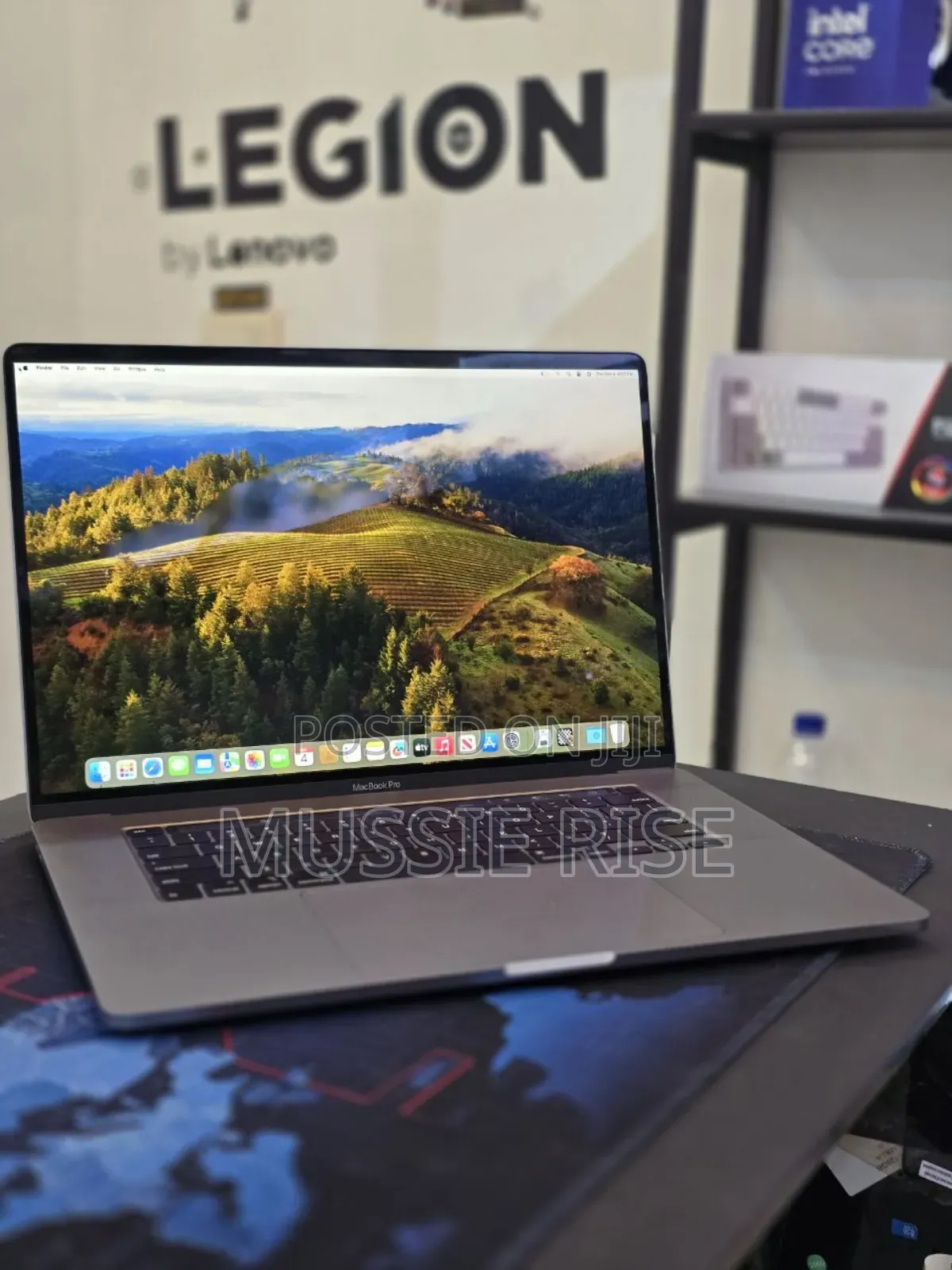 New Laptop Apple MacBook Pro 2019 16GB Intel Core I7 SSD 512GB