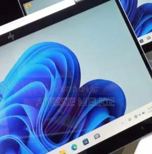 New Laptop HP EliteBook x360 1040 G7 16GB Intel Core i7 SSD 512GB