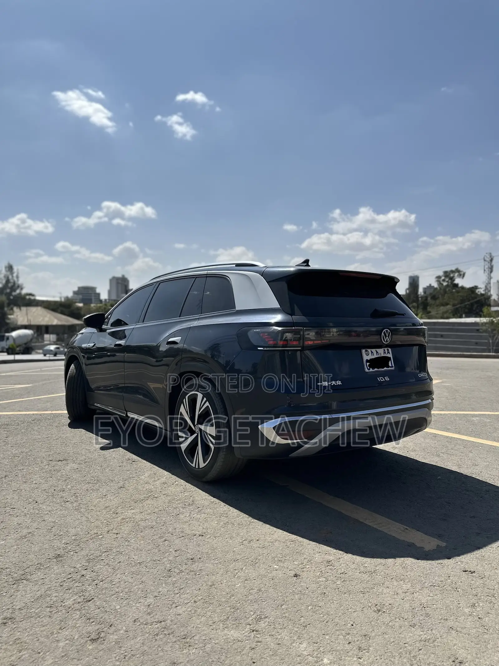 Volkswagen ID.6 2022 Blue