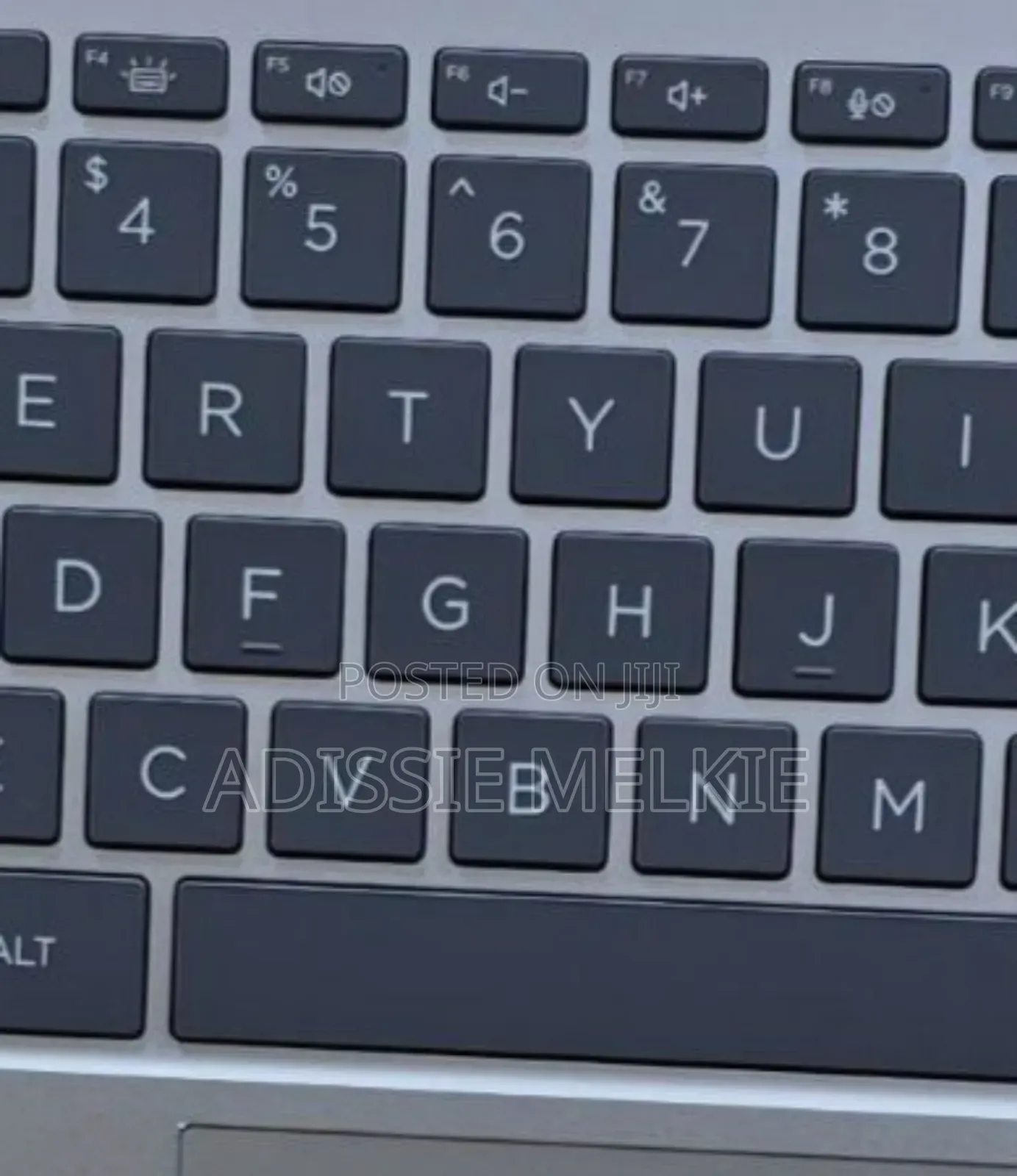 New Laptop Microsoft Surface 16GB Intel Core i7 SSD 256GB