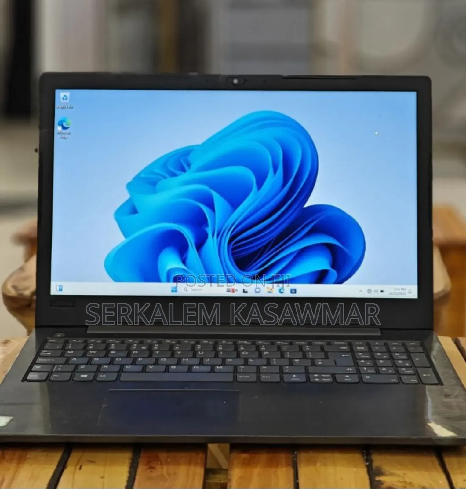 New Laptop Lenovo Ideapad 3 4GB Intel Core I3 HDD 1T