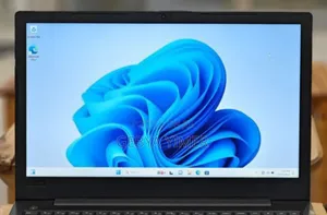 New Laptop Lenovo Ideapad 3 4GB Intel Core I3 HDD 1T