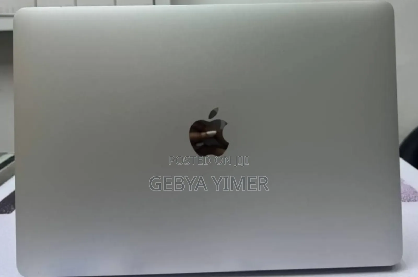 New Laptop Apple MacBook Pro 8GB Intel Core I5 SSD 128GB