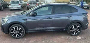 Volkswagen Taigo 2022 Gray