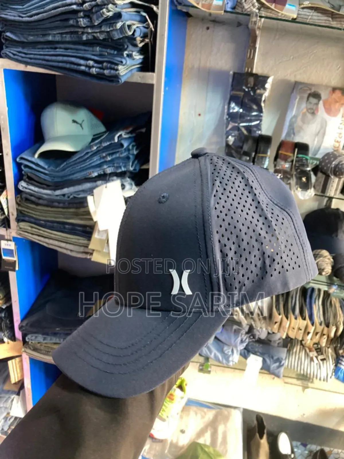 Nike Hats በከለር