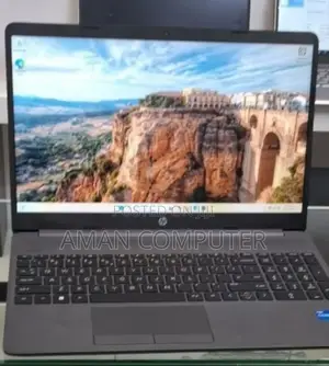 New Laptop HP Stream Notebook 8GB Intel Core I5 SSD 1T