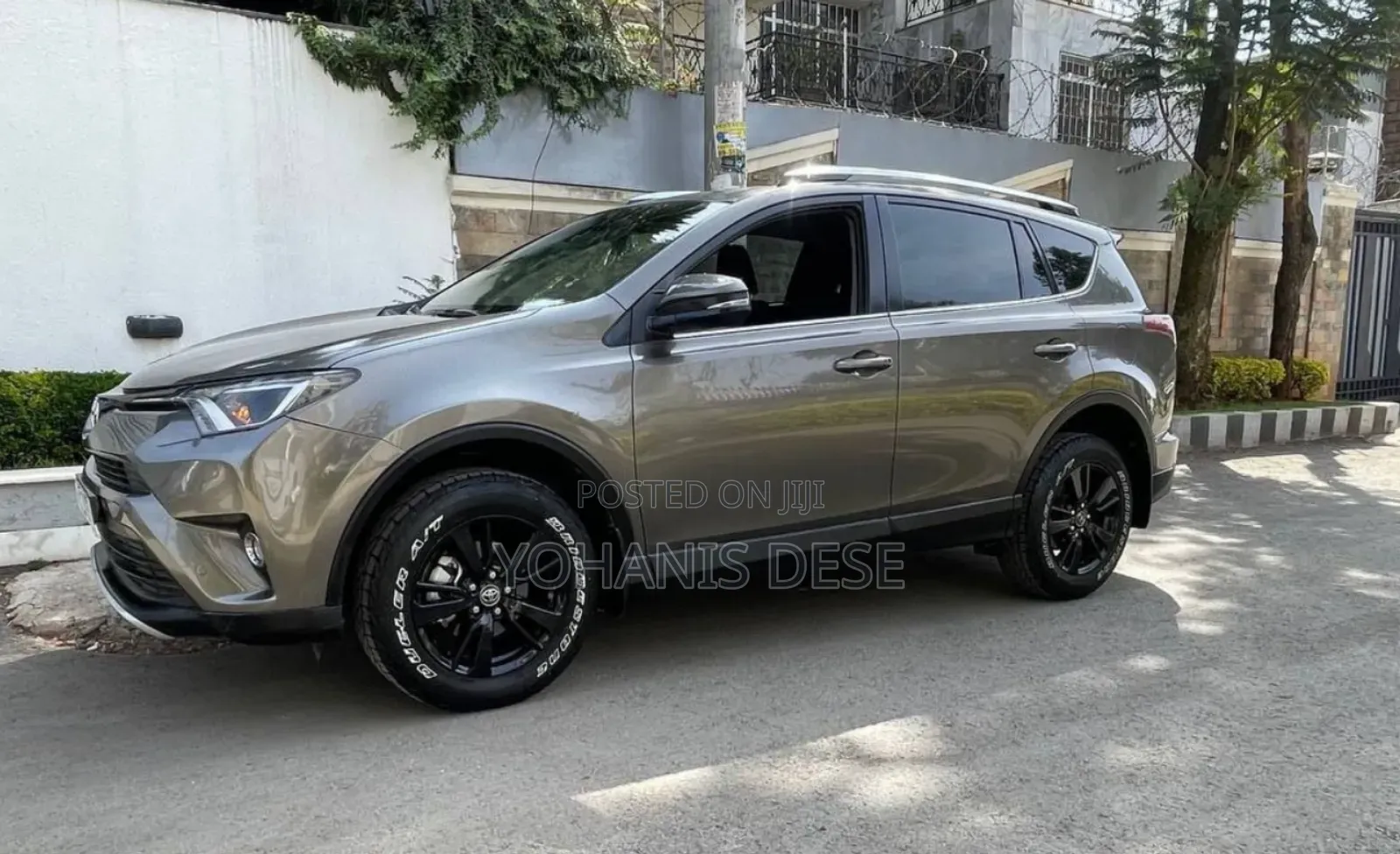 Toyota RAV4 2017 Beige