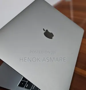 New Laptop Apple MacBook Air 2019 8GB Intel Core I5 SSD 128GB