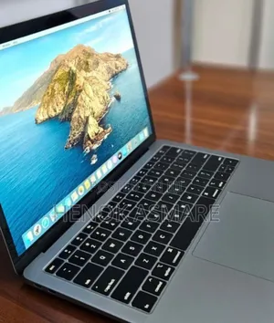 New Laptop Apple MacBook Air 2019 8GB Intel Core I5 SSD 128GB