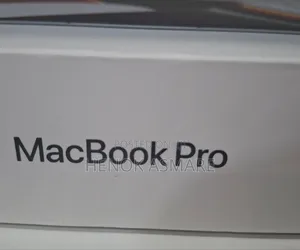 New Laptop Apple MacBook Pro M1 32GB Apple M1 SSD 1T