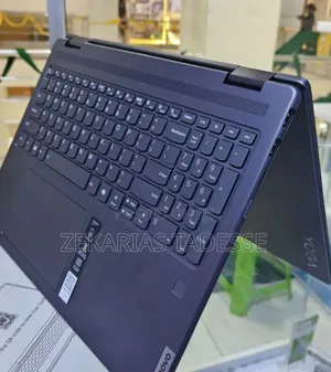 New Laptop Lenovo Yoga 7i 16GB Intel Core Ultra 7 SSD 1T