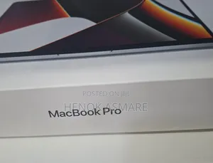 New Laptop Apple MacBook Pro M1 32GB Apple M1 SSD 1T