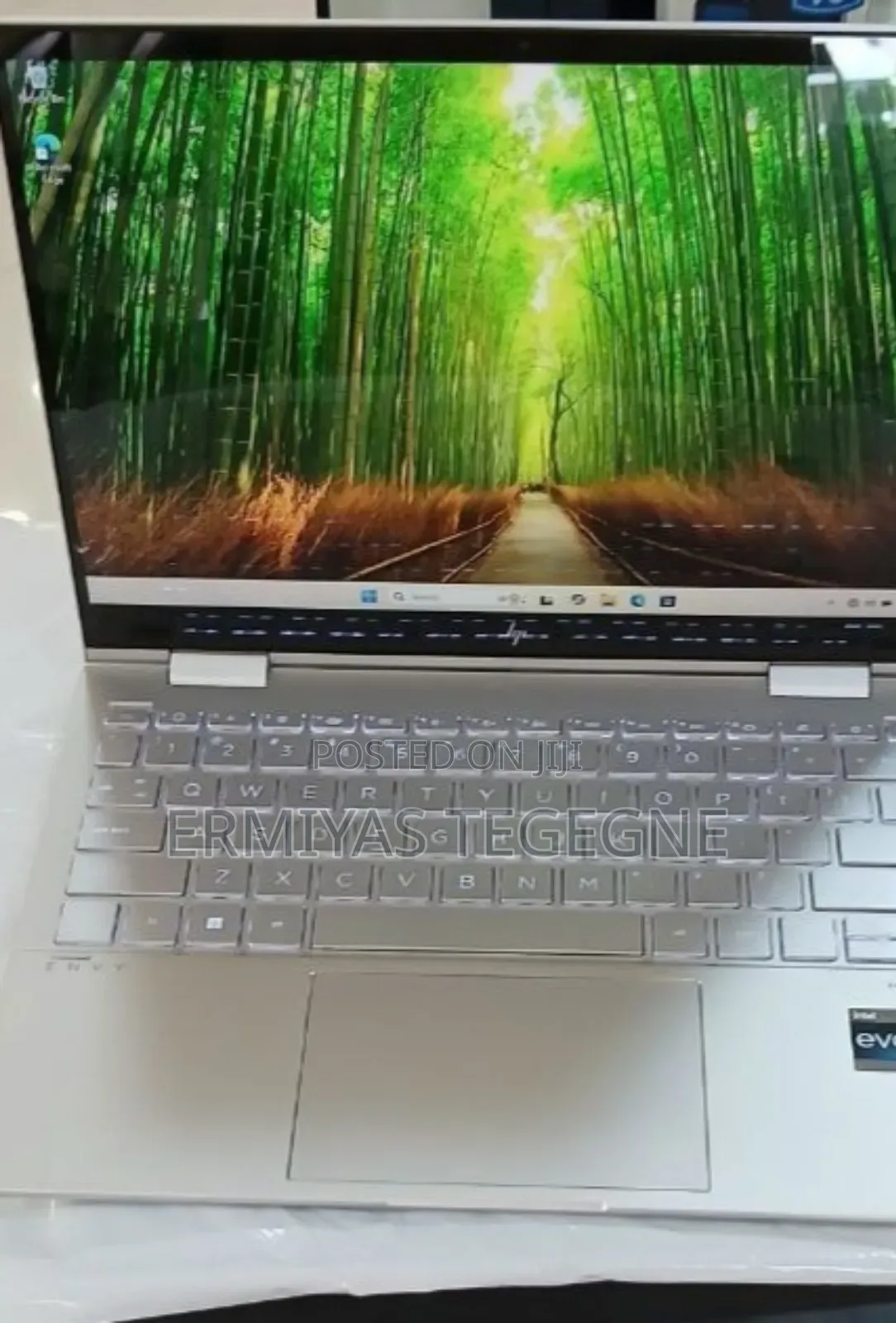 New Laptop HP Envy X360 8GB Intel Core I7 SSD 512GB