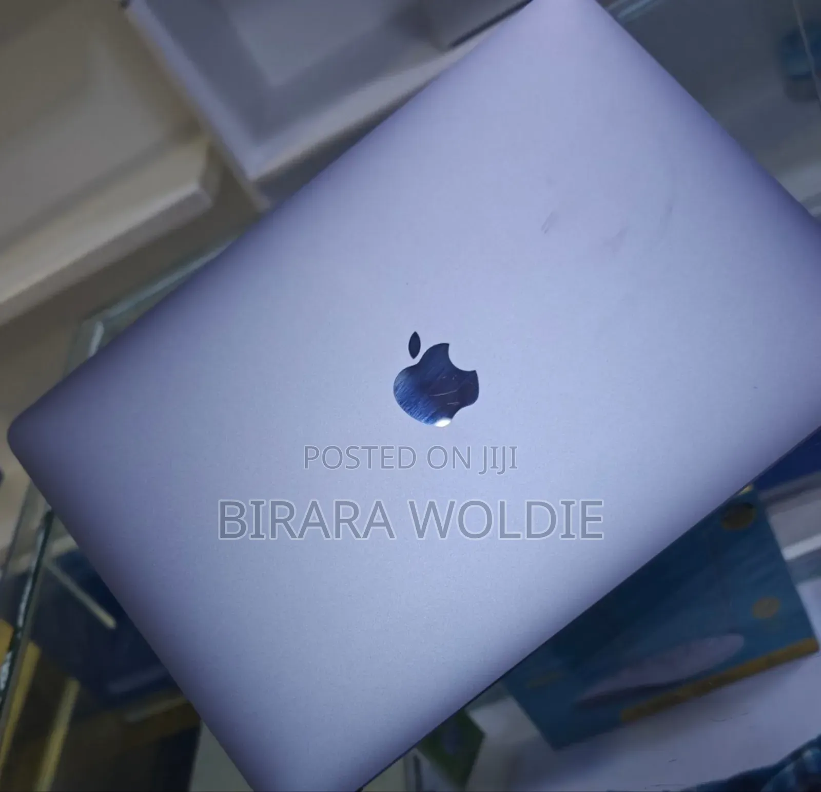 New Laptop Apple MacBook Pro 8GB Apple M2 SSD 256GB