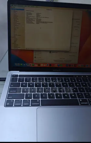 Photo - New Laptop Apple MacBook Pro 8GB Apple M2 SSD 256GB