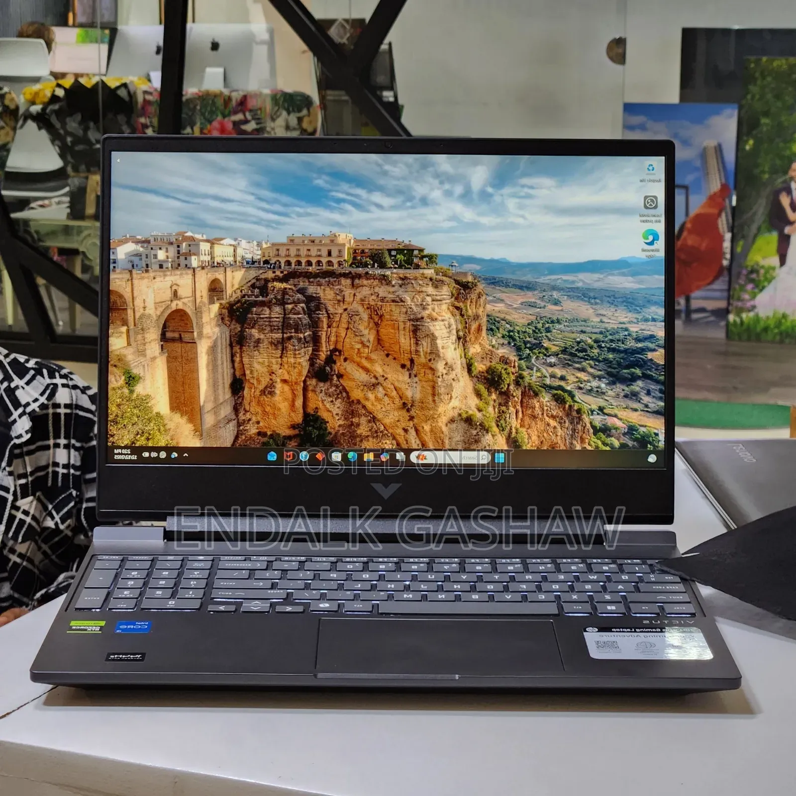 New Laptop HP Victus 15 8GB Intel Core I5 SSD 512GB