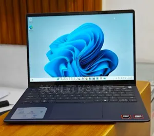 Photo - New Laptop Dell Inspiron 14 16GB AMD Ryzen 7 SSD 1T