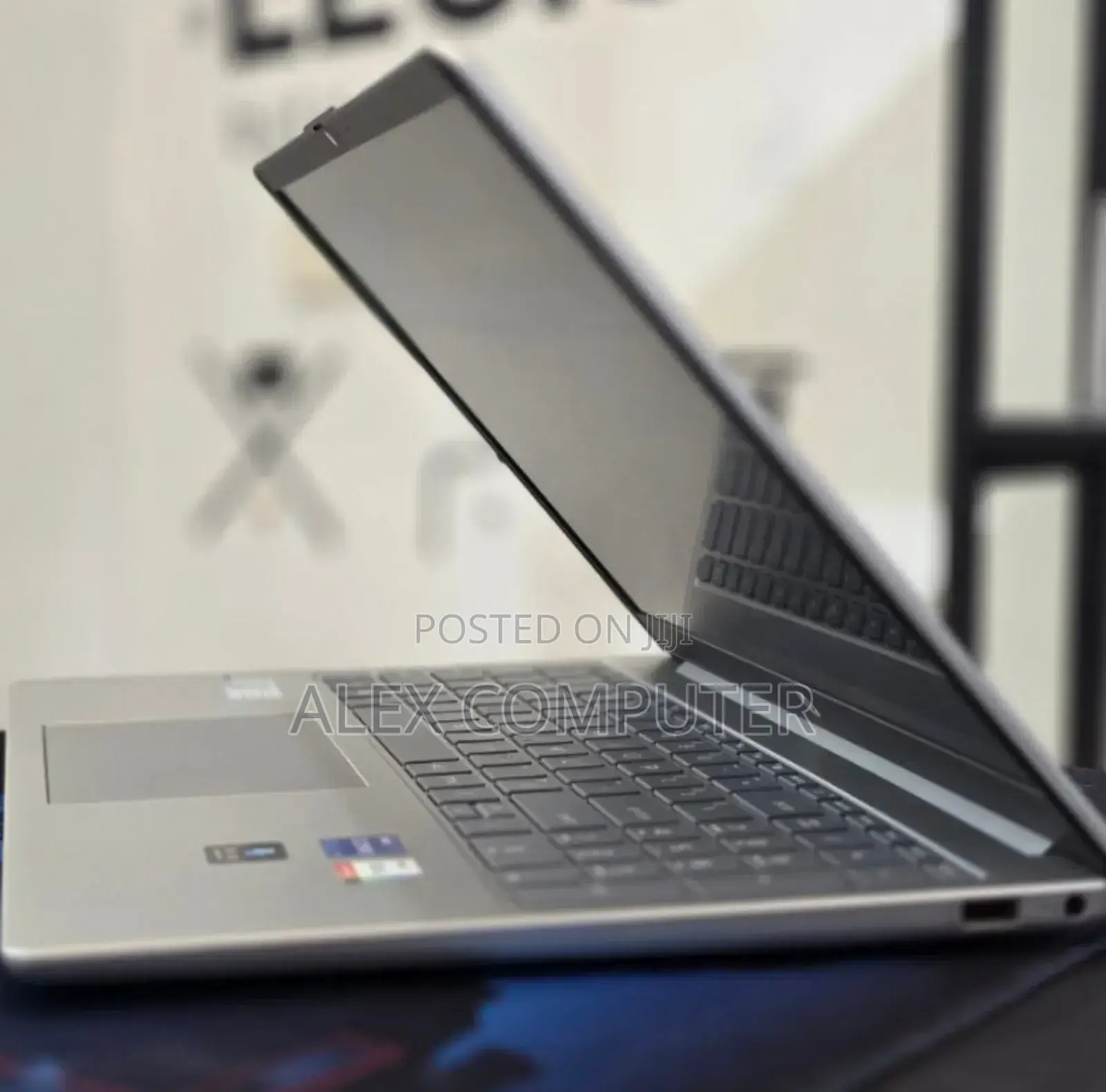 New Laptop HP Stream Notebook 16GB Intel Core I7 SSD 512GB