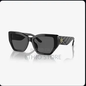Photo - Tory Burch Sunglass