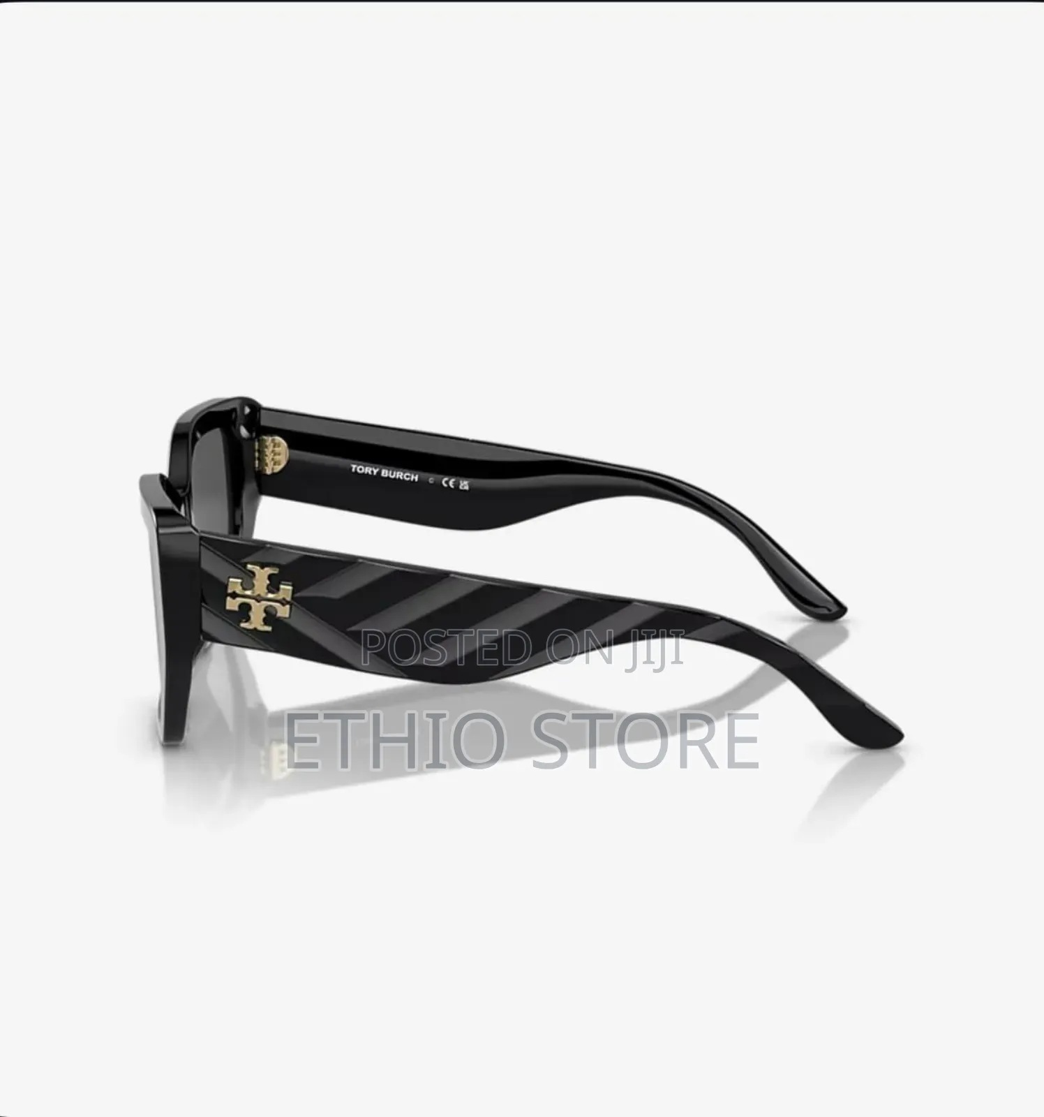 Tory Burch Sunglass