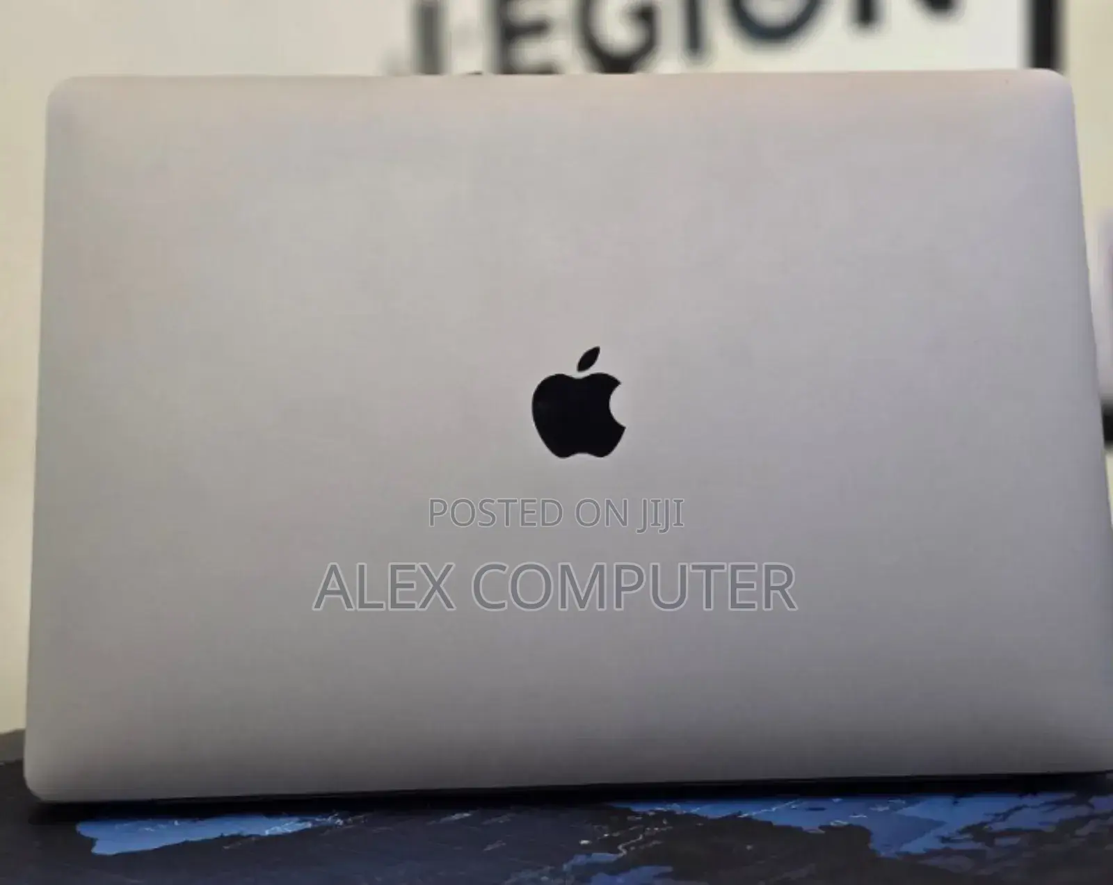 New Laptop Apple MacBook Pro 2019 16GB Intel Core I7 SSD 512GB