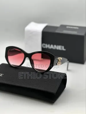 Photo - Channel Sunglass