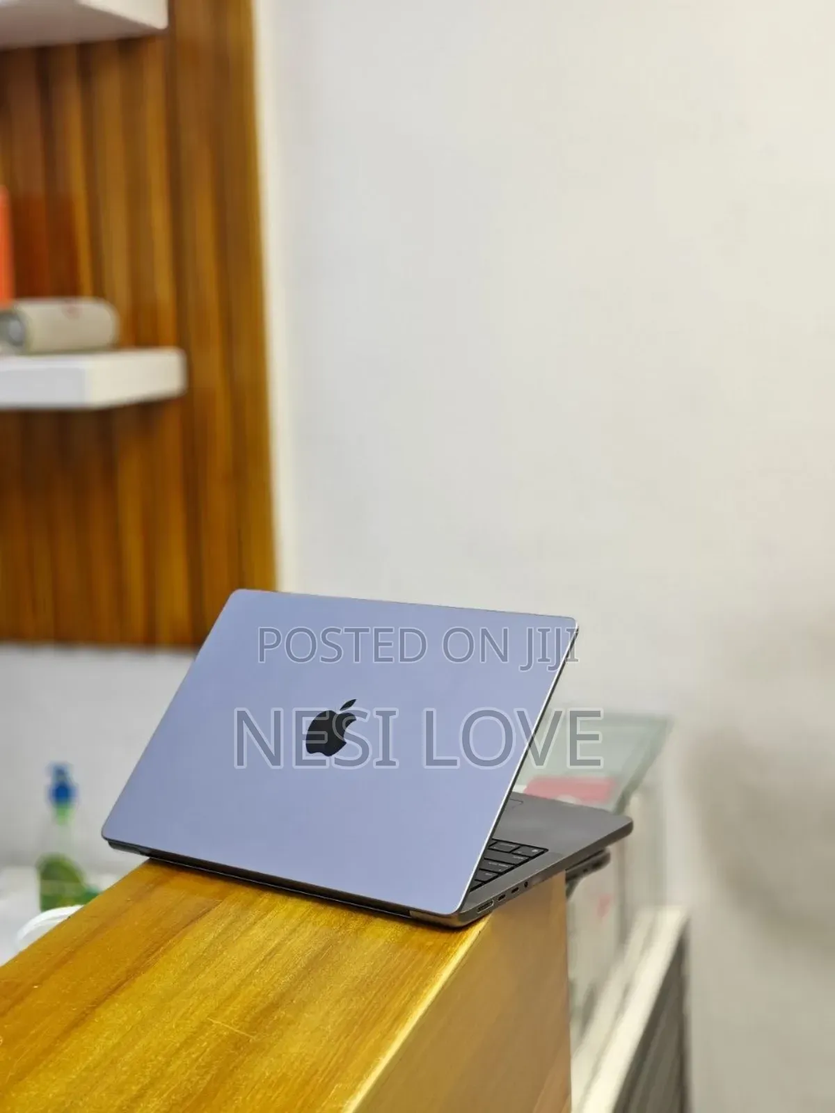 New Laptop Apple MacBook Pro M1 16GB SSD 512GB