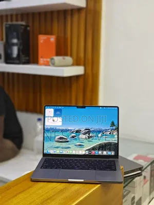 New Laptop Apple MacBook Pro M1 16GB SSD 512GB