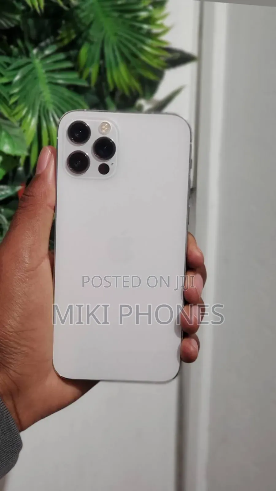 New Apple iPhone 16 Pro Max 256 GB White