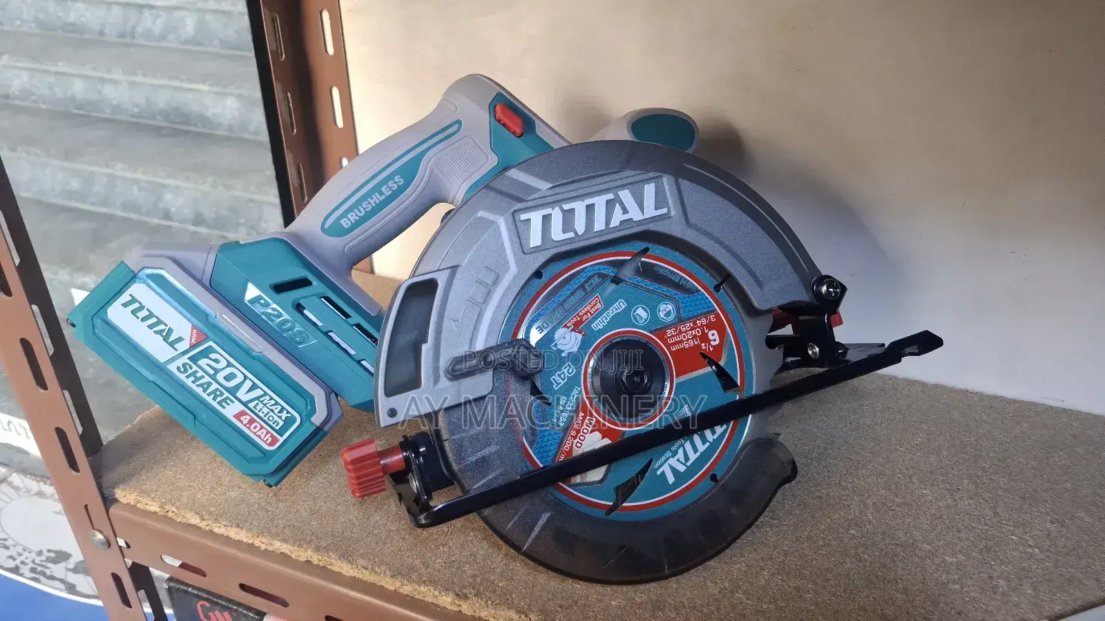 Chargeable Circular Saw 20v 4ah በባትሪ የሚሰራ መሰንጠቂያ ማሽን