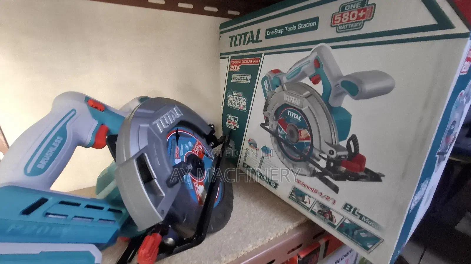 Chargeable Circular Saw 20v 4ah በባትሪ የሚሰራ መሰንጠቂያ ማሽን