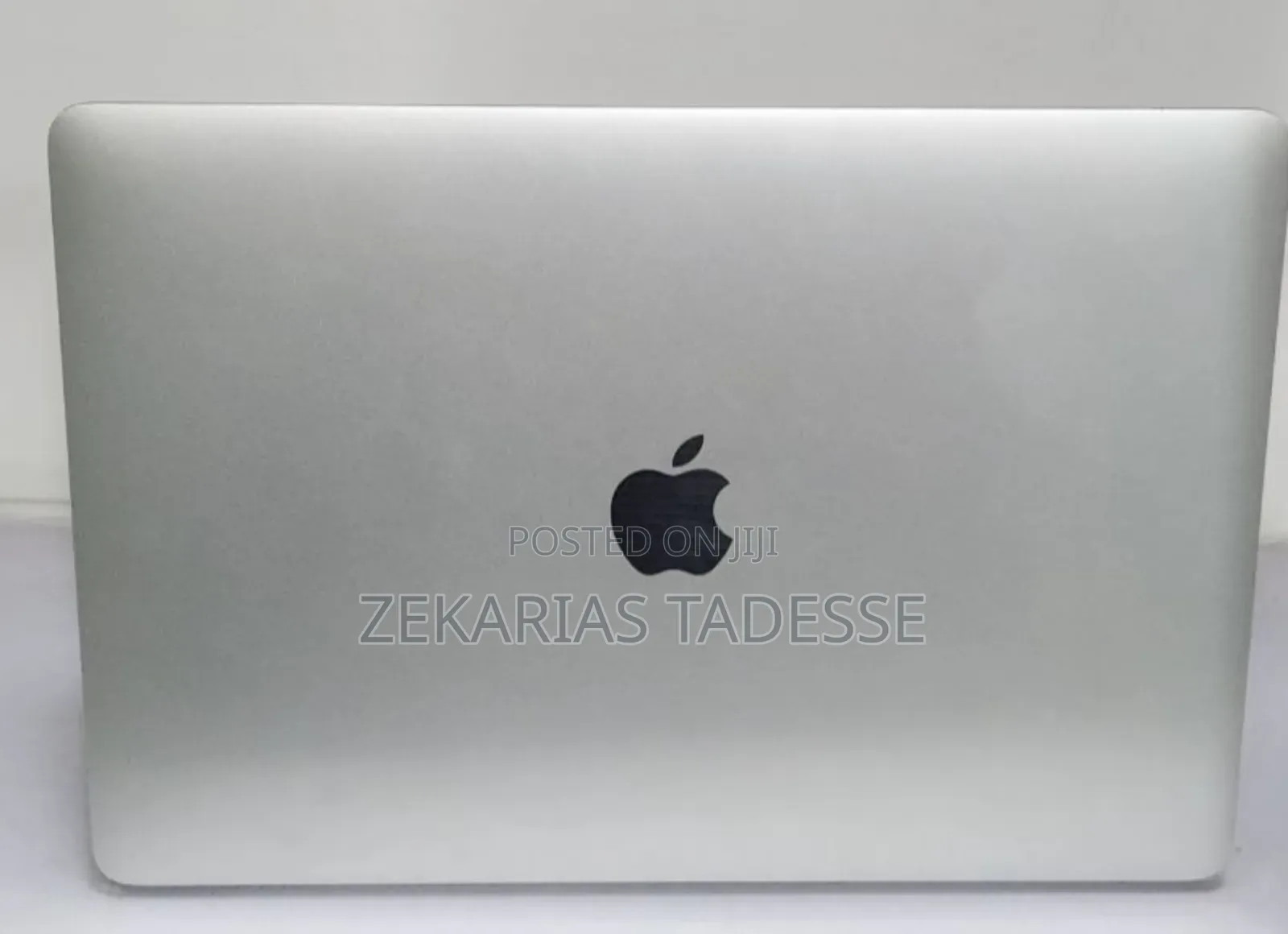 New Laptop Apple MacBook Air 2019 8GB Intel Core I5 SSD 256GB