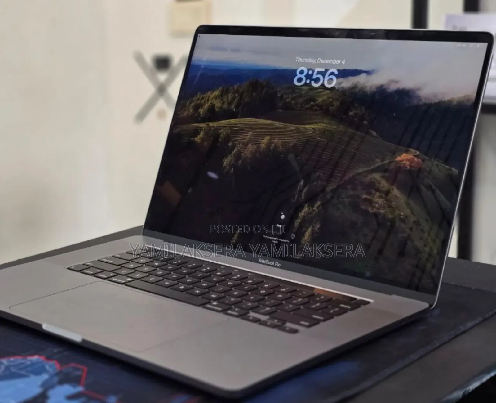 New Laptop Apple MacBook Pro 2019 16GB Intel Core I7 SSD 512GB